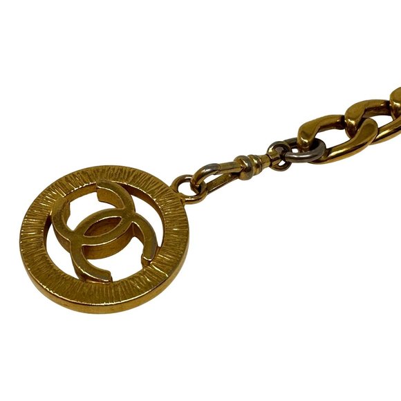 CHANEL Vintage Yellow Gold-Plated Chain Belt with CC Medallion Coins - Picture 7 of 8